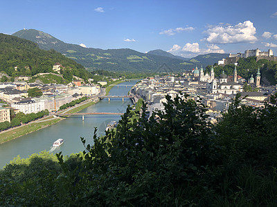 萨尔扎克河巡航城堡天空建筑旅行大教堂全景历史爬坡旅游教会图片