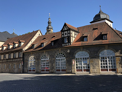 Bamberg的Heummarkt广场城市教会正方形图片