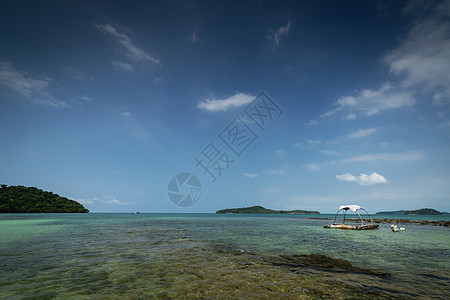 康塔基辅天堂岛坎波迪亚的树屋湾热带海岸海岸线晴天海滩天堂图片