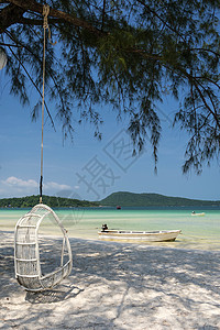 柬埔寨岛的saracen Bay海滩异国游客风景椅子白色天堂家具晴天情调热带图片