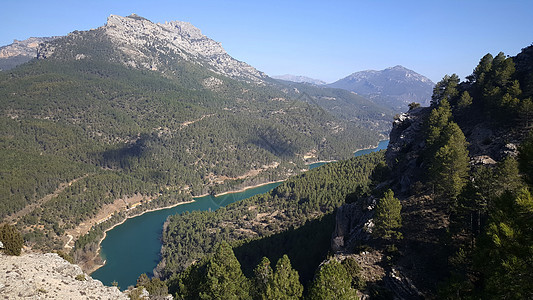 Cazorla山区森林山脉自然公园背景图片