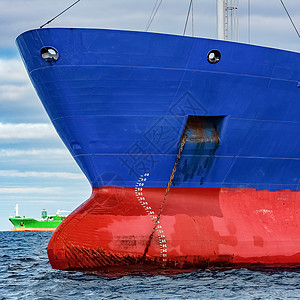 蓝货船运输蓝色出口商业船运血管海洋正方形货物红色图片