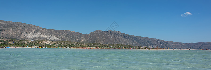 海景 山地海滨的海边沙滩游客假期海滩旅行晴天地平线插图远足领土海岸图片