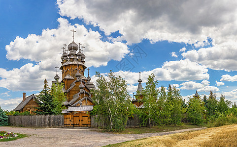 乌克兰Svyatogorsk的Wooden 所有圣徒党圣人旅行航程建筑学文化神社细胞旅游统治权教会图片