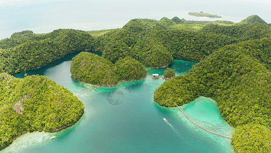 菲律宾Siargao的苏格巴环礁湖空中观察海滩旅游森林悬崖闲暇植物港口天堂情调蓝色图片