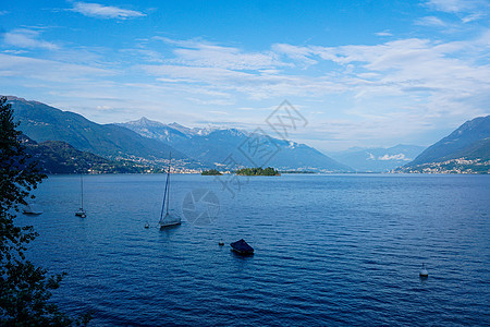 从Ascona港到瑞士图片