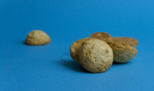 以彩色背景的饼干 甜食 甜甜 午餐 可以吃到美食生活团体育肥盘子食物咖啡小吃烹饪面包图片