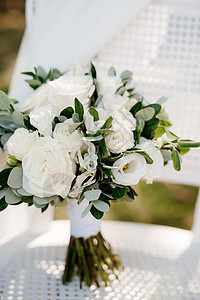 优雅的婚礼花束鲜鲜天然鲜花白色婚姻风格新娘餐饮花朵玻璃派对装饰庆典图片
