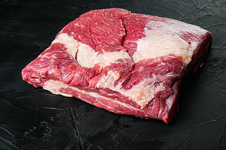黑石本底的原生牛肉面包肉 点烤肉图片