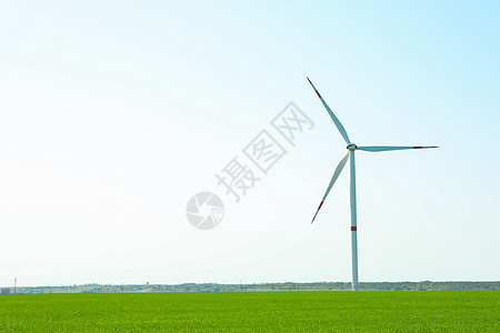 绿色草地的风力涡轮机 文字空间 美丽的春绿涡轮技术生态创新力量农场蓝色环境天空草原图片