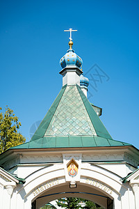 城市风景与Znamensky女修道院的景色建筑天空建筑学旅游旅行季节宗教蓝色自然光树木图片