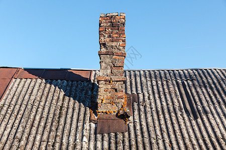 旧砖烟囱图片