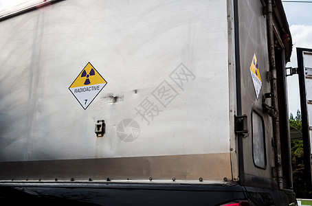运输卡车集装箱危险品包装类型A上的辐射警告标志运输标签第7类班级货物危险白色盒子安全标准贴纸冒险材料图片