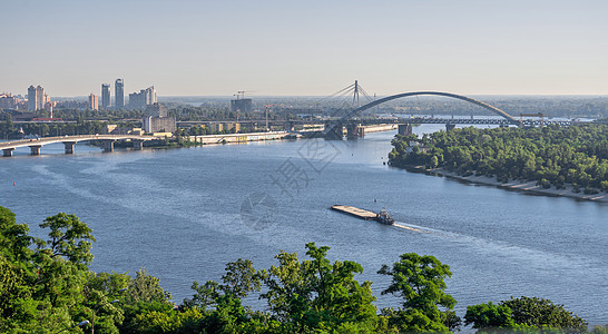 乌克兰基辅Dnieper河的景象建筑纪念碑正方形广场历史名胜全景胡同晴天地方图片