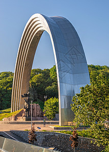 乌克兰基辅各国友好之拱 乌克兰基辅建筑学全景正方形晴天旅游首都景观旅行友谊建筑图片