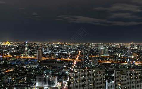 曼谷市中心城市风景与夜里摩天大楼 让这座城市拥有现代风格市中心旅游天际街道建筑学办公室住宅建筑物城市景观图片