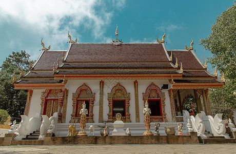 泰山寺旅行文化旅游风格历史地标佛教徒信仰建筑学天空背景图片