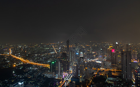 曼谷市中心城市风景与夜里摩天大楼 让这座城市拥有现代风格天空日落场景建筑物商业市中心戏剧性旅行鸟瞰图建筑图片