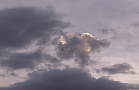 日落之后的天空 美丽的夜晚蓝天 自然背景天气气氛场地戏剧性空气天线地面艺术生活阳光图片