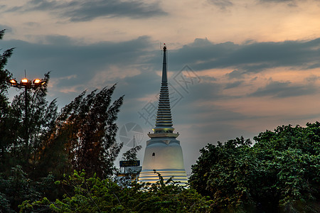 日落之夜的主要白色大塔 是的里程碑旅行建筑佛塔遗产艺术天空历史性寺庙历史大厅图片