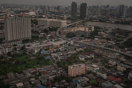 下午对曼谷摩天大楼的空中浏览 景观照片 Black市中心天际汽车建筑物旅行路口花园地标建筑学城市图片