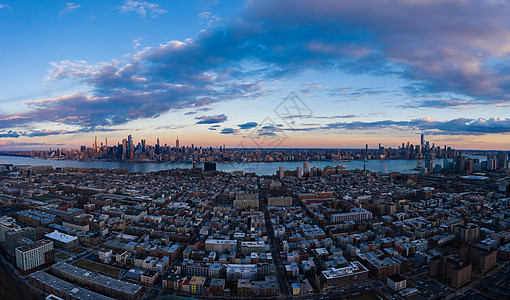 曼哈顿中城 下曼哈顿 美国纽约市日落Hoboken和哈德逊河的城市天线图片