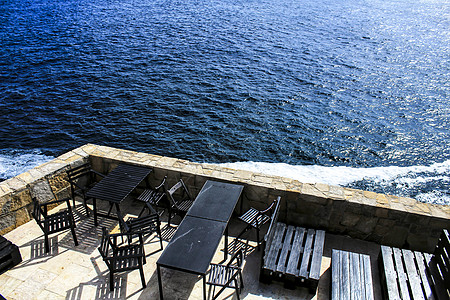 从大西洋野外露台的观察中 佩尼切有美丽的悬崖天空海景场景海滩海岸海洋海岸线地标餐厅旅行图片