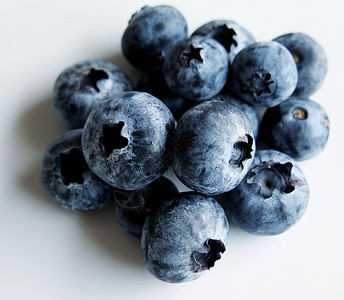 新鲜蓝莓营养素收获健康水果收成蓝色农业减肥饮食花园图片