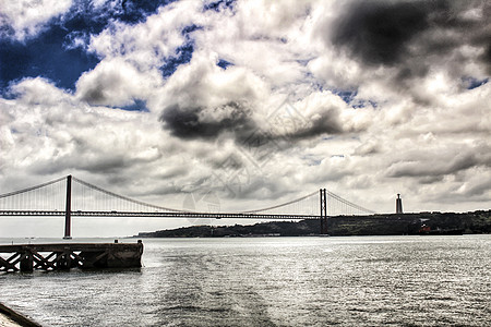 4月25日 位于里斯本的桥旅行全景历史性交通景观纪念碑城市地平线金属天空图片