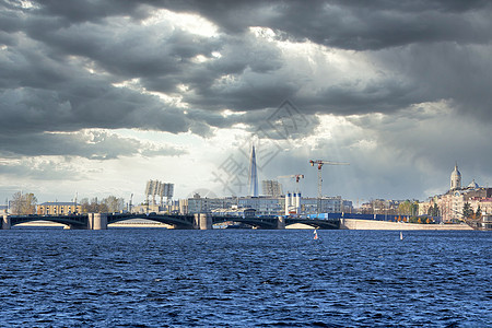 俄罗斯 圣彼得堡 新河宫桥的风景地标中心天空景点旅游纪念碑蓝色金属建筑学建筑图片