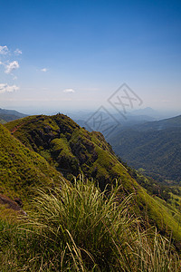 照片来自斯里兰卡小亚当峰Little Adams Peak高地森林风景远足旅行旅游国家岩石地形天空图片