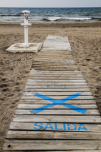 足迹淋浴和通往海滩的步行道热带环境圣波海景假期晴天海岸民众服务足浴图片