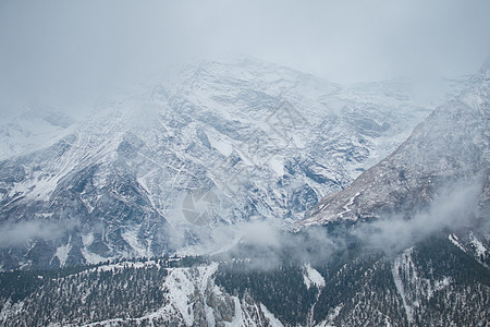 莱达尔村的雪地黑沙拉扬山脉远足激光风景电路雷达旅游村庄岩石沼泽地蓝色图片