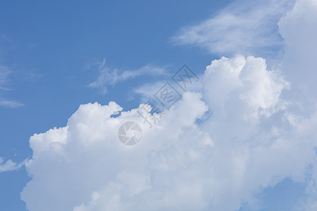 蓝色天空 有白云空气阳光天气天堂环境风景白色多云气候晴天图片