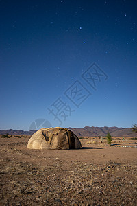 纳马部落小屋图片