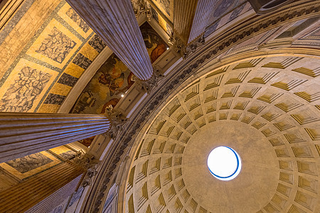 意大利罗马一神庙内地 意大利罗马圆顶文化天花板观光石头大理石旅行旅游教会宗教图片