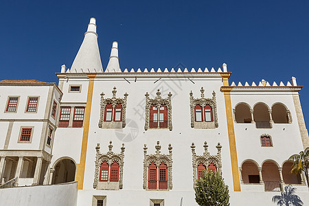 葡萄牙辛特拉的辛特拉宫旅行文化堡垒城市风景历史蓝色地标历史性建筑学图片