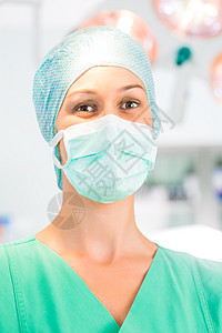 手术外科医生在手术室女性医院救援情况女士操作专家职员擦洗诊所图片