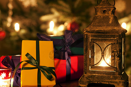 圣诞节 有灯光和礼物背景图片