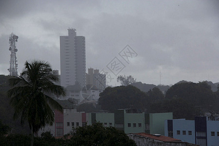 溶液中的云层形成洪水冰雹细雨生态灾难台风水滴季节时间闪电图片