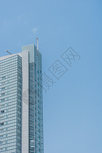 东京涉谷县的摩天大楼和商营楼窗户中心建筑活动首都蓝色传统市民商业城市图片