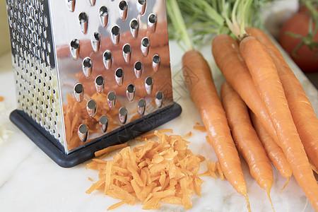 和Shredded 胡萝卜食物厨房碎纸机金属工具烹饪美食用具厨具萝卜图片
