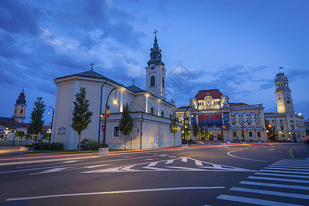 Oradea圣拉迪斯劳教堂全景蓝色地标建筑学市中心天际旅行日落街道天空图片