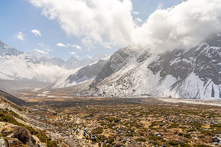 尼泊尔喜马拉雅山塔波切首脑会议远足冰川山脉昆布风景国家顶峰旅游全景岩石图片