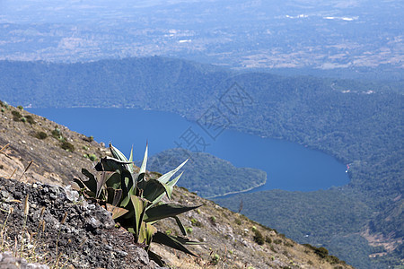 萨尔瓦多科特佩克湖公园蓝色天线旅行天空地标荒野建筑学天际火山图片