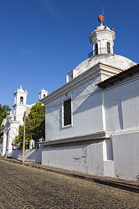 苏奇托托的圣卢西亚圣露西亚教堂市中心殖民城市晴天旅行白色街道建筑学全景天际图片