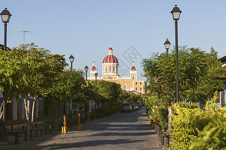 格拉纳达大教堂和城市全景天线天空建筑学蓝色市中心景观天际旅行晴天街道图片