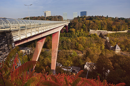 卢森堡市大桥背景图片