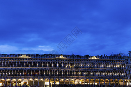 威尼斯圣马可广场上的图片