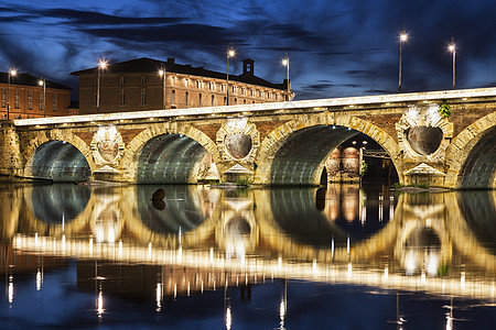 图卢兹的Pont Neuf旅行日落建筑历史性文化天空地标灯光天际景观图片